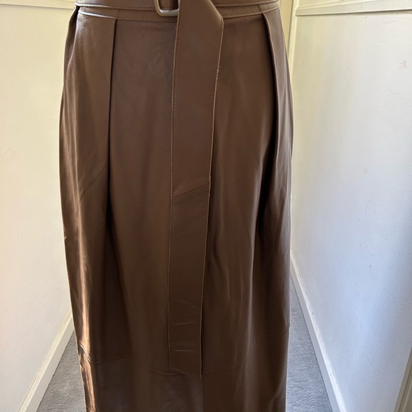 Vince Brown Leather Pencil Skirt with Pleats - 6 NWT - Picture 4 of 6